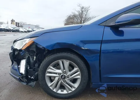 2020 Hyundai Elantra Sel z USA, uszkodzony, nr VIN 5NPD84LF4LH539424